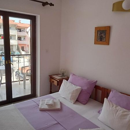 "Sunny" - Studio Apartment Pula Exterior foto