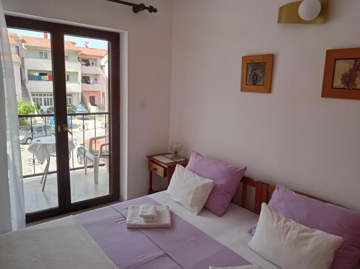 "Sunny" - Studio Apartment Pula Exterior foto