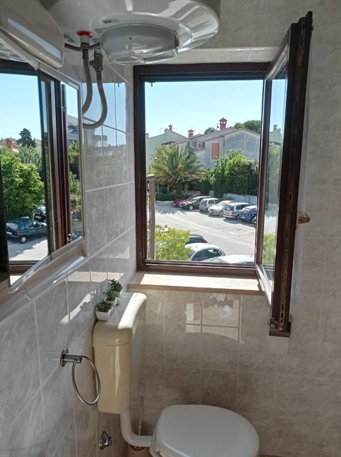 "Sunny" - Studio Apartment Pula Exterior foto